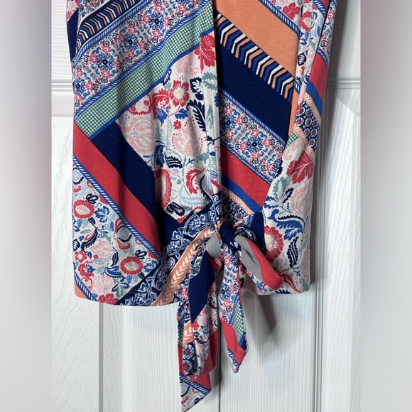 Tart side tie Top in Patchwork Print size XS - Picture 3 of 8